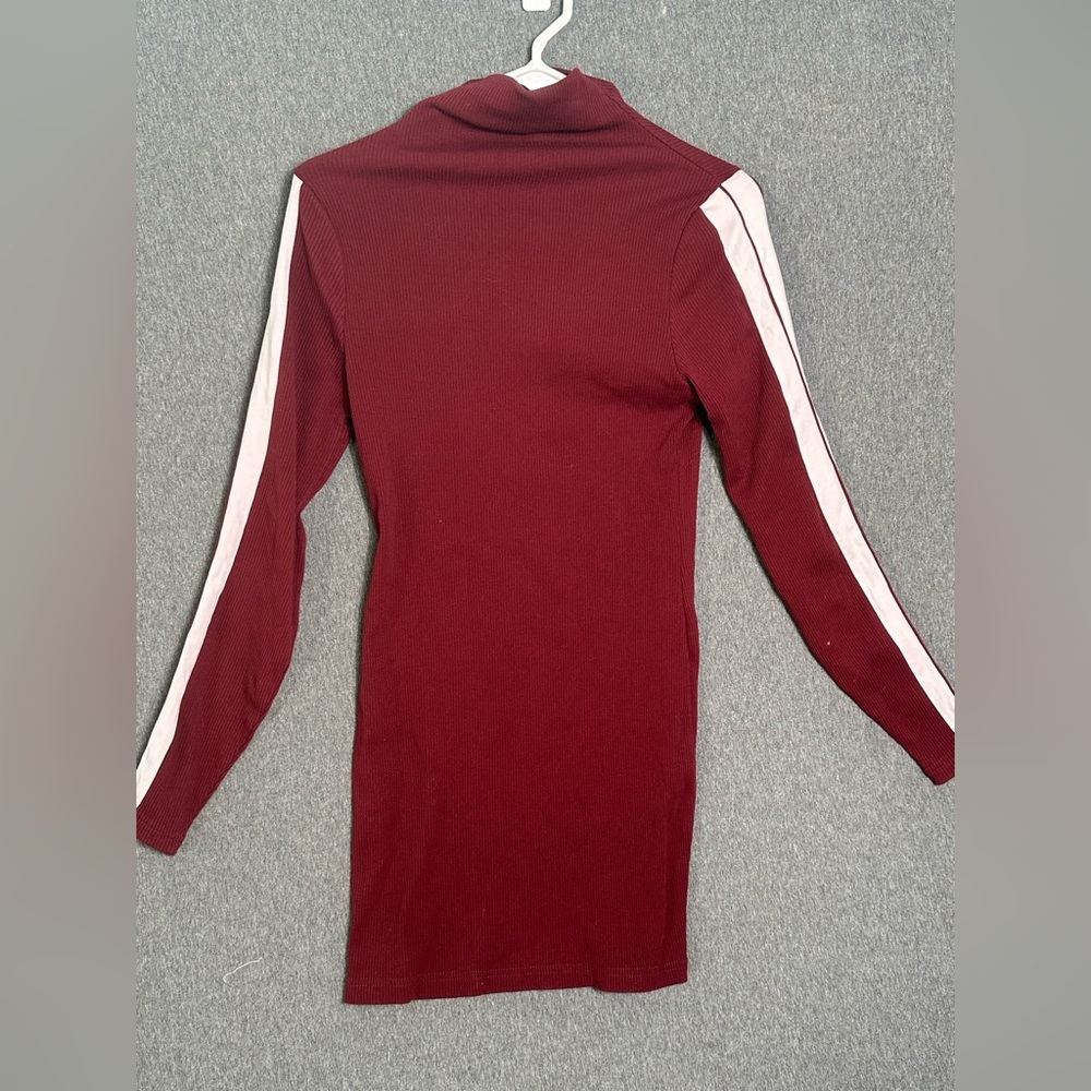 Ellesse Red Ribbed Logo Sweaterdress - Picture 7 of 7